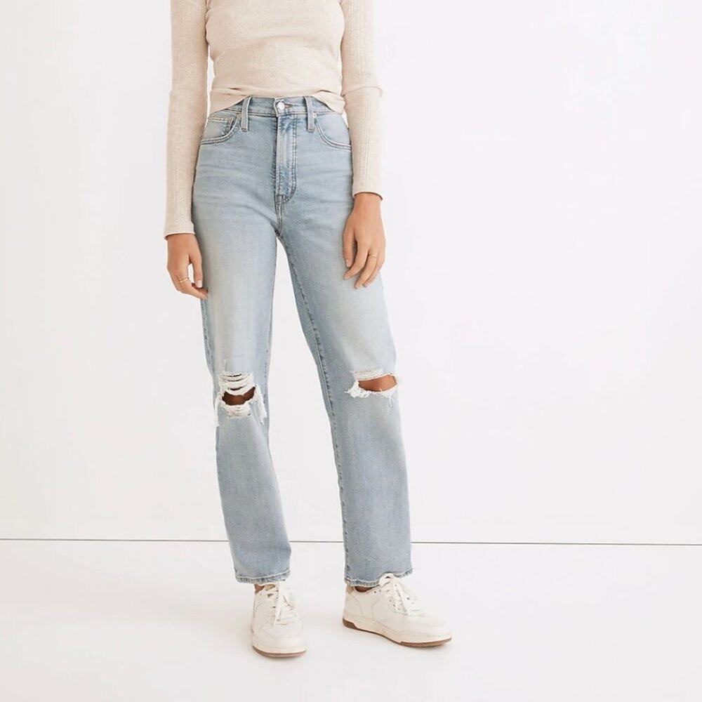Madewell The Perfect Vintage Straight Jean in Danby Wash: Knee-Rip Edition